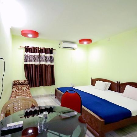 Arackal Tourist Home Tripunithura Esterno foto