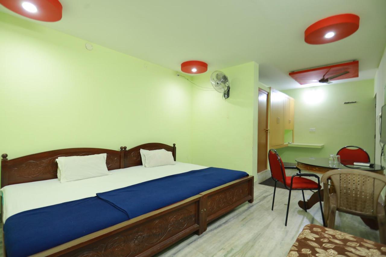Arackal Tourist Home Tripunithura Esterno foto
