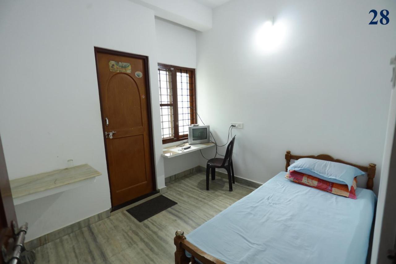 Arackal Tourist Home Tripunithura Esterno foto