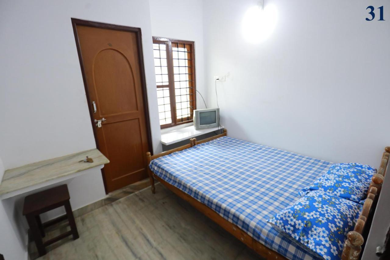 Arackal Tourist Home Tripunithura Esterno foto